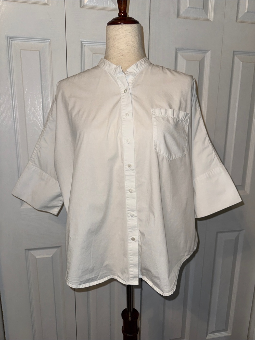 Anthropologie HD in Paris White Poplin Button Up Shirt drop shoulder Pleat back